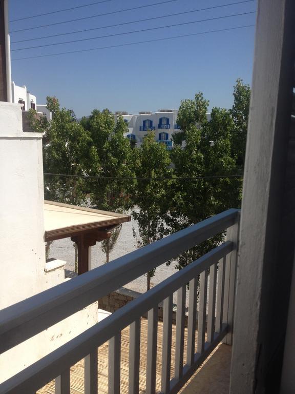 Depis Suites Naxos City Room photo