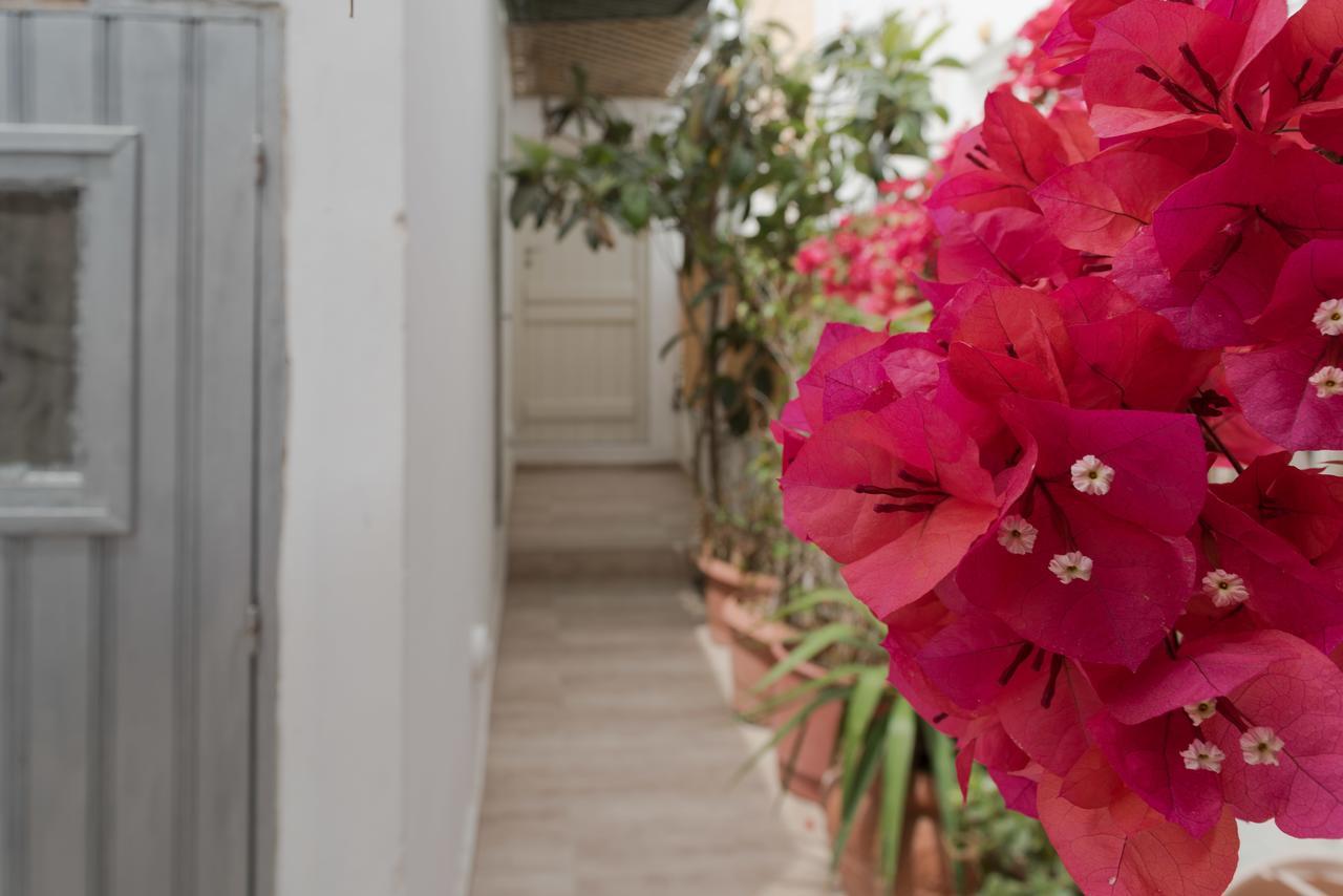 Depis Suites Naxos City Exterior photo