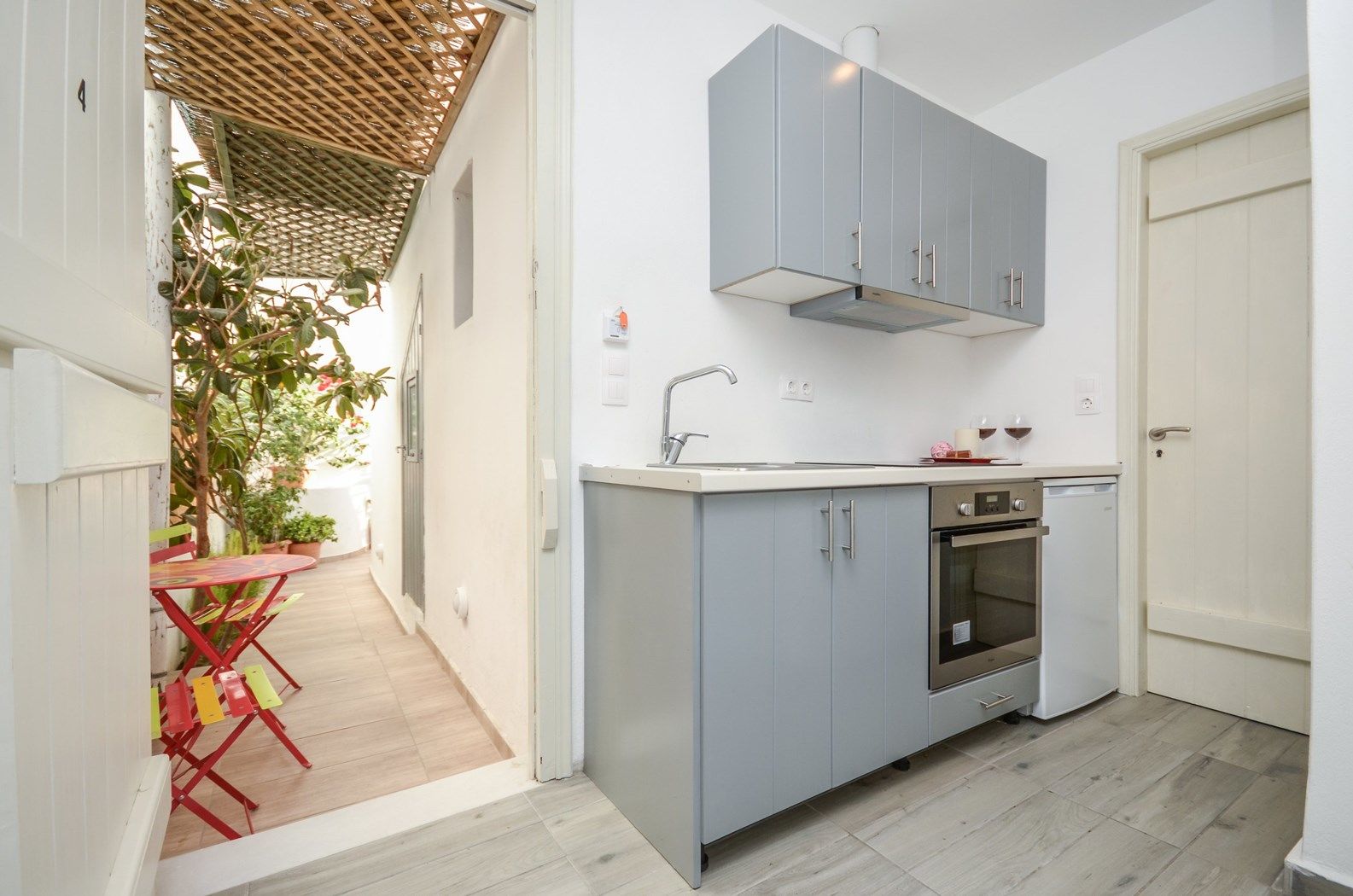 Depis Suites Naxos City Exterior photo